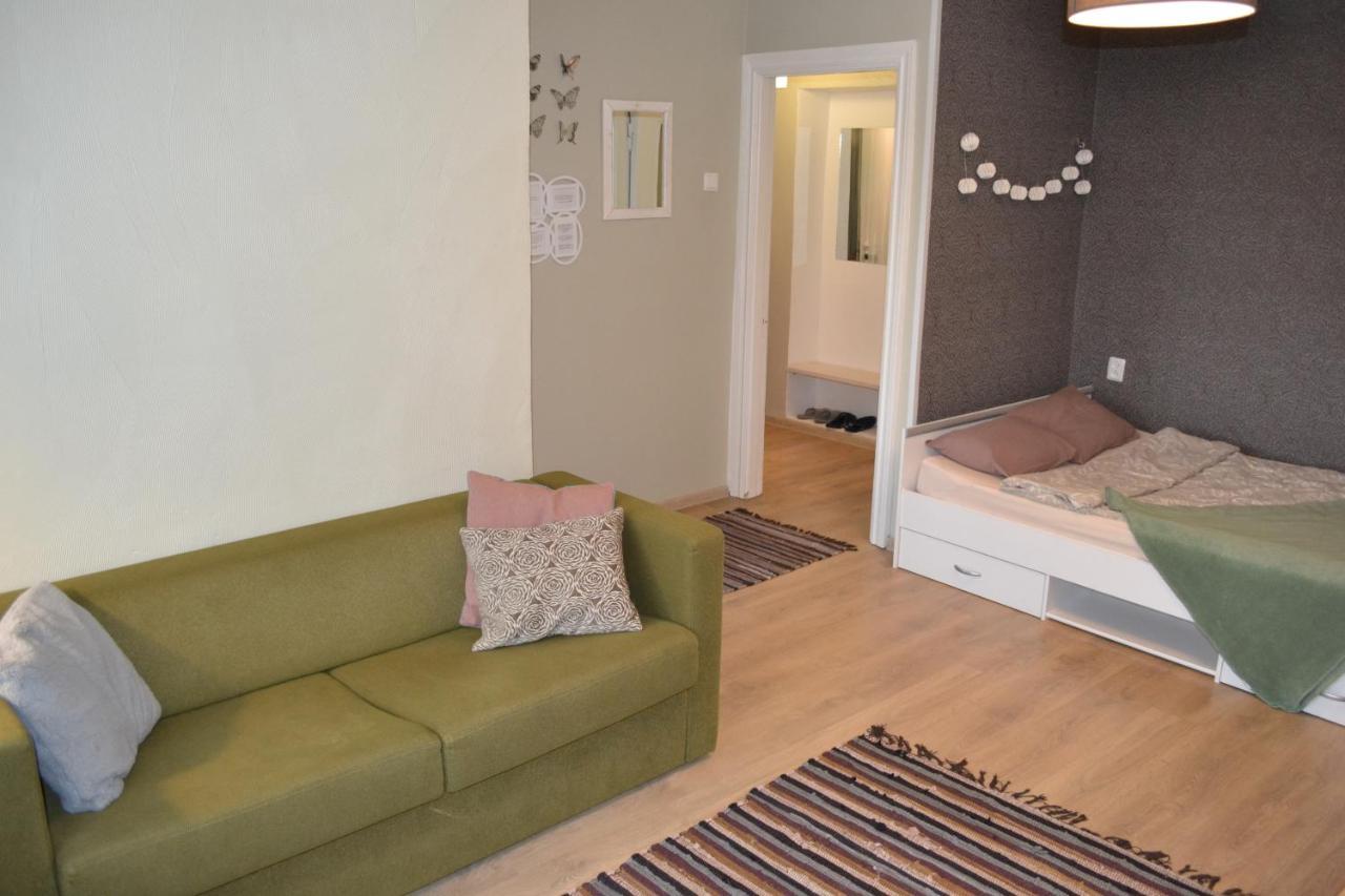 Sunny Apartment, 7 Min With Tram To The Old Town Tallinn Exterior foto