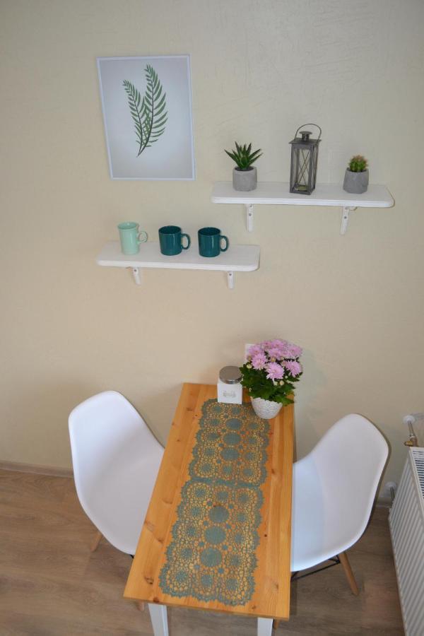 Sunny Apartment, 7 Min With Tram To The Old Town Tallinn Exterior foto