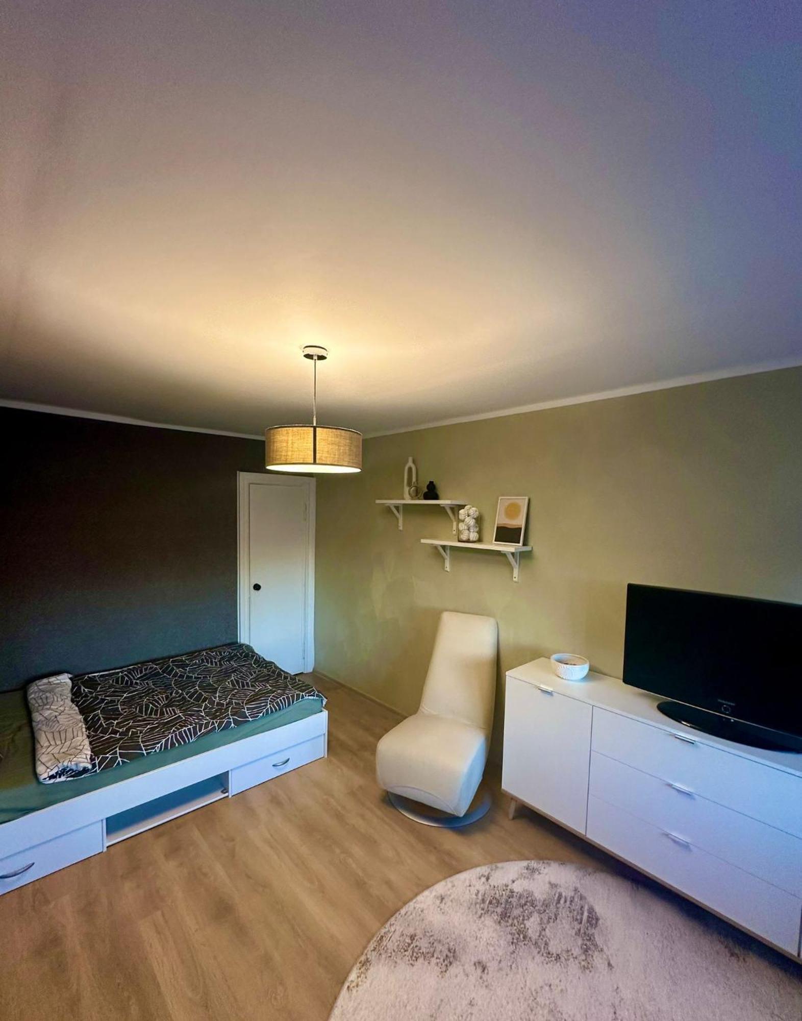 Sunny Apartment, 7 Min With Tram To The Old Town Tallinn Exterior foto
